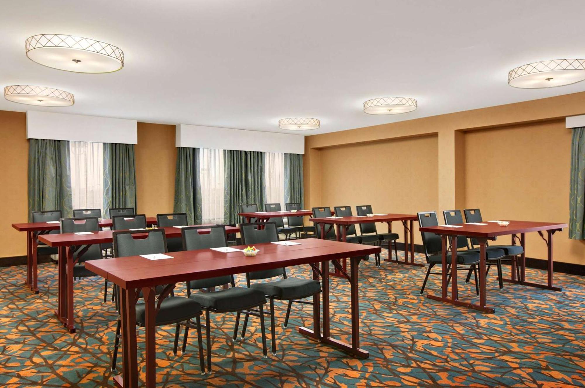 Hampton Inn Chicago-Midway Airport Bedford Park Exteriör bild