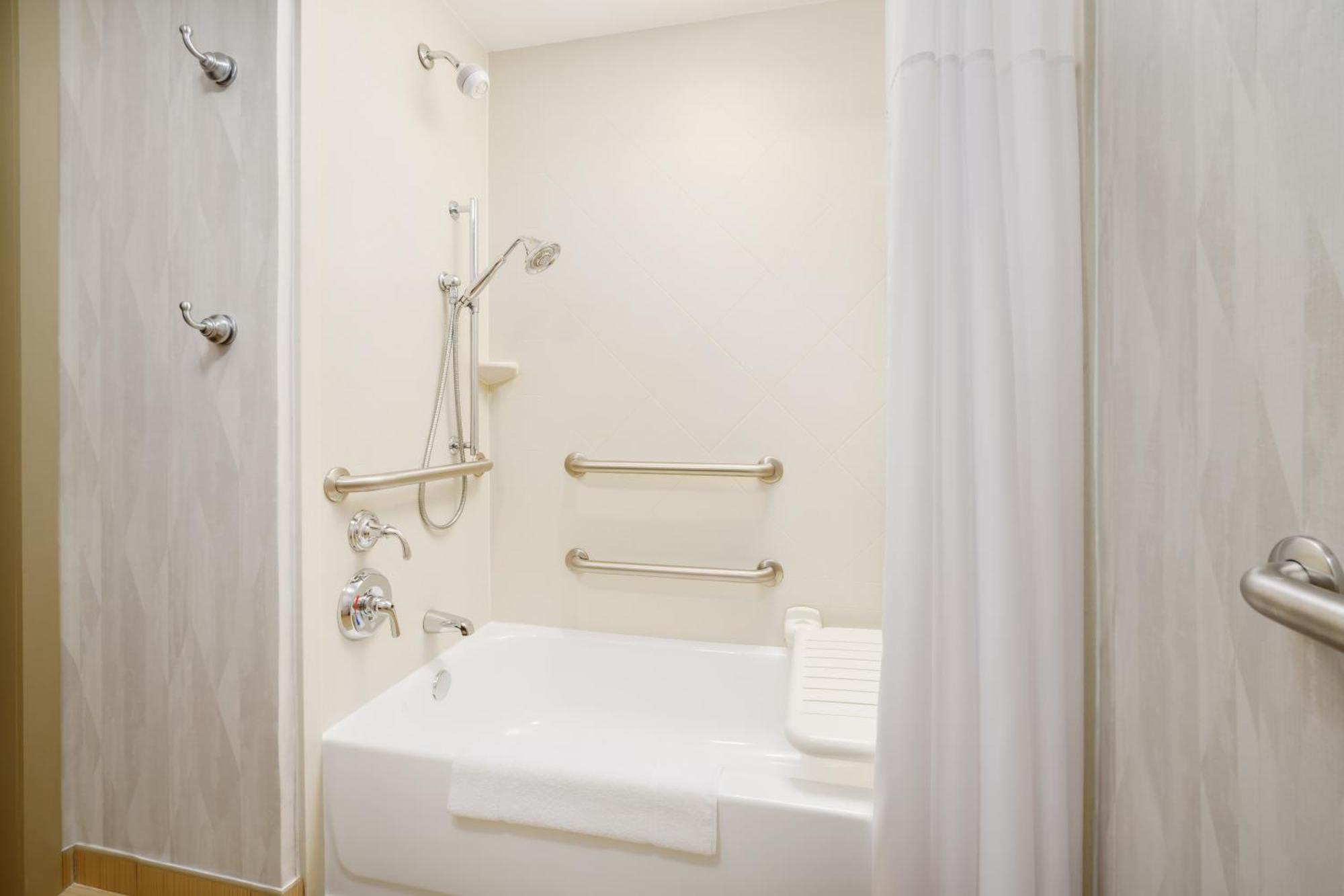 Hampton Inn Chicago-Midway Airport Bedford Park Exteriör bild